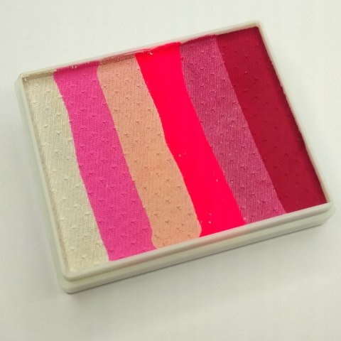 Farba do malowania twarzy i ciała Diamond FX Split Cake 50g Pink Passion Farba do malowania twarzy i ciała Diamond FX Split Cake 50g Pink Passion